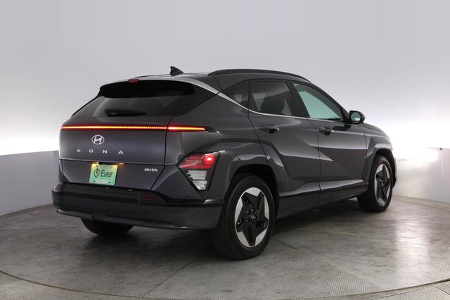 2024 Hyundai Kona Electric — photo 2 of 22