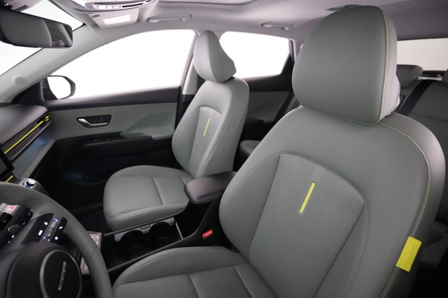 2024 Hyundai Kona Electric — photo 3 of 22