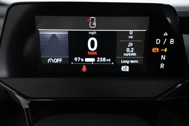 2023 Volkswagen ID.4 — photo 5 of 18