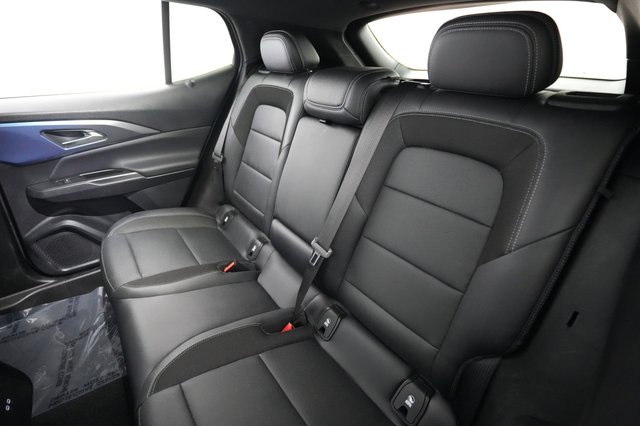 2024 Chevrolet Equinox EV — photo 19 of 22