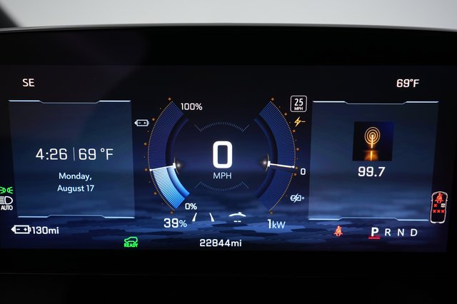 2024 Chevrolet Equinox EV — photo 5 of 22