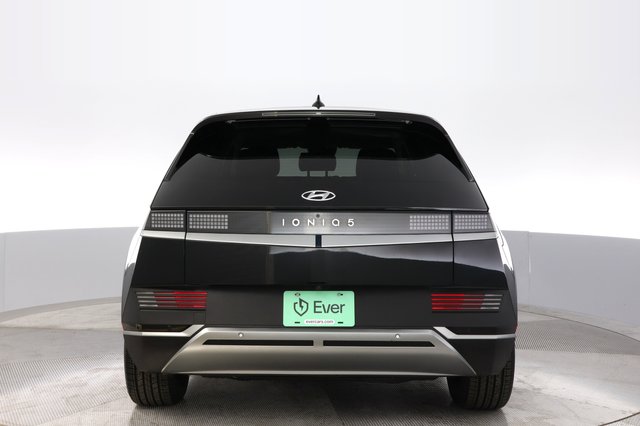 2024 Hyundai IONIQ 5 — photo 12 of 22