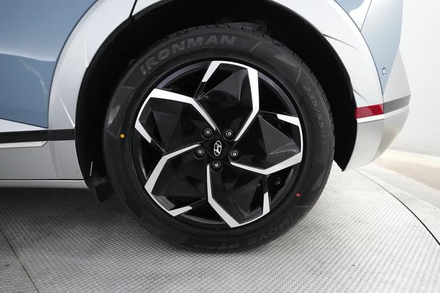 2024 Hyundai IONIQ 5 — photo 7 of 24