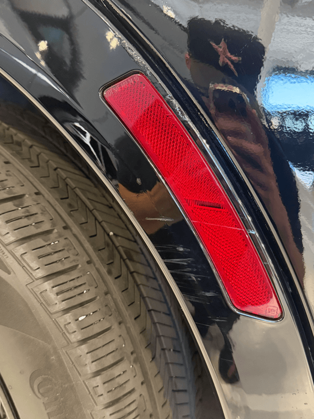 2024 Chevrolet Equinox EV — photo 18 of 19