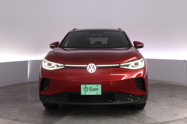 2023 Volkswagen ID.4 — photo 9 of 25