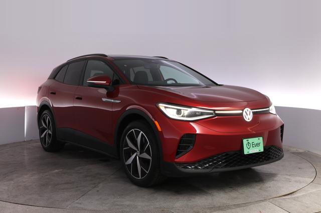 2023 Volkswagen ID.4 — photo 10 of 25