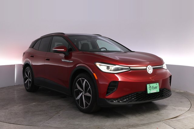 2023 Volkswagen ID.4 — photo 10 of 25