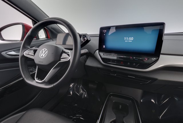 2023 Volkswagen ID.4 — photo 20 of 25