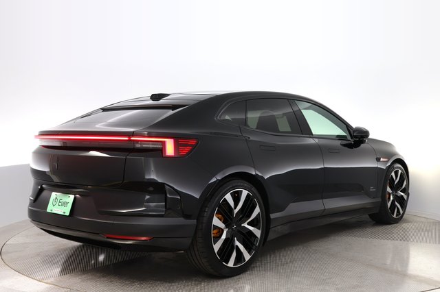 2026 Polestar 4 — photo 2 of 23