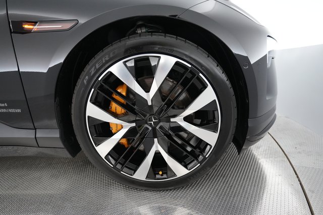2026 Polestar 4 — photo 15 of 23