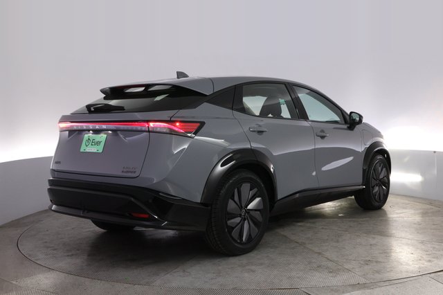 2024 Nissan Ariya — photo 2 of 23