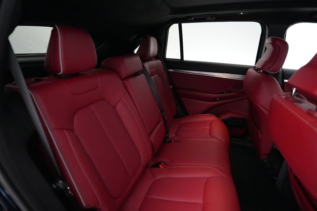 2024 Jeep Wagoneer S — photo 4 of 24