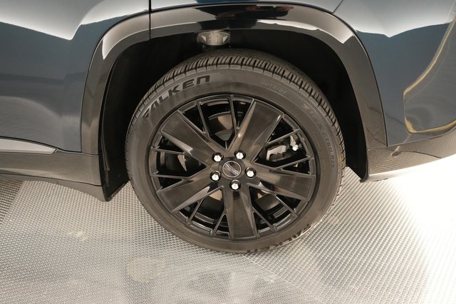 2024 Jeep Wagoneer S — photo 16 of 24