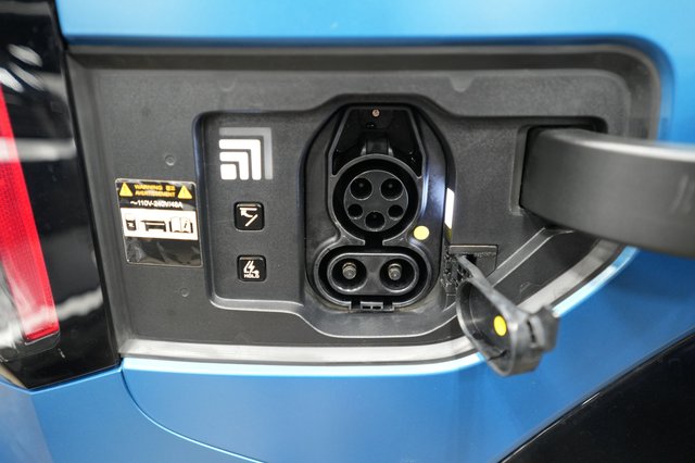 2024 Kia EV9 — photo 8 of 21