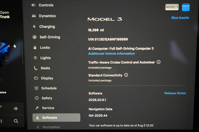 2022 Tesla Model 3 — photo 5 of 26