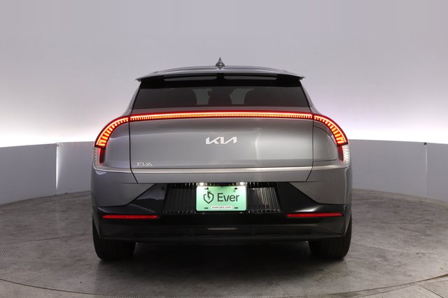 2024 Kia EV6 — photo 12 of 26