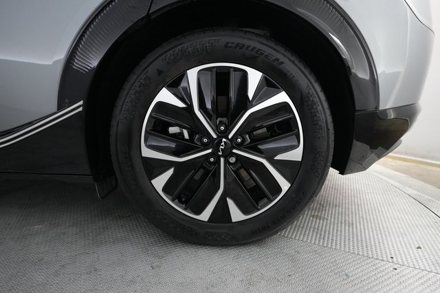 2024 Kia EV6 — photo 7 of 26