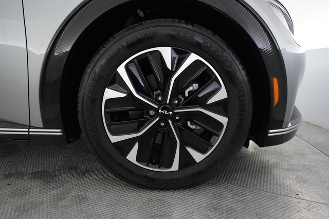 2024 Kia EV6 — photo 16 of 26