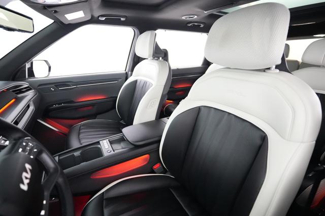 2024 Kia EV9 — photo 3 of 26