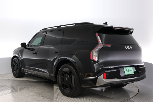 2024 Kia EV9 — photo 11 of 21
