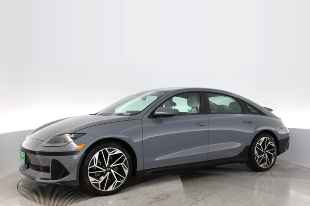 2024 Hyundai IONIQ 6 — photo 14 of 24