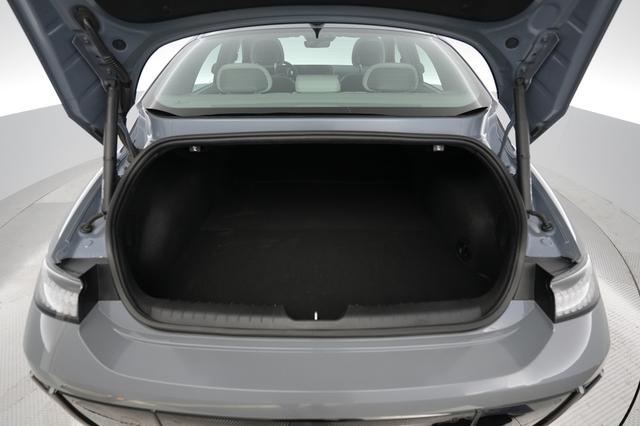 2024 Hyundai IONIQ 6 — photo 6 of 24