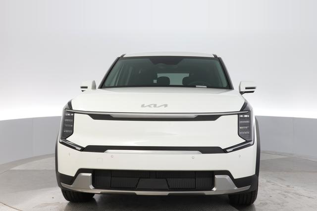 2024 Kia EV9 — photo 9 of 23