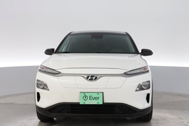 2021 Hyundai Kona Electric — photo 9 of 24