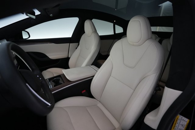 2023 Tesla Model S — photo 3 of 21