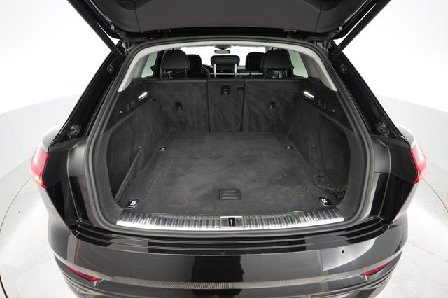2024 Audi Q8 e-tron — photo 6 of 26