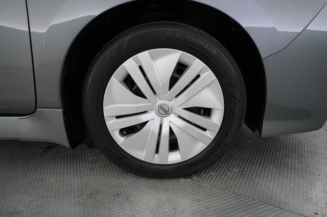 2025 Nissan LEAF — photo 16 of 22