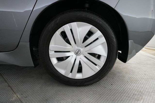 2025 Nissan LEAF — photo 7 of 24