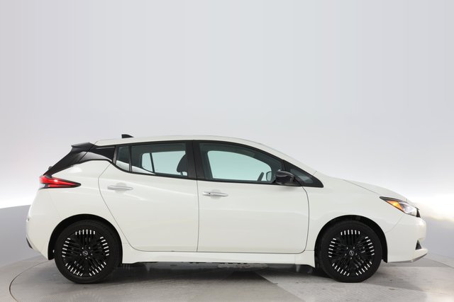 2024 Nissan LEAF — photo 10 of 19