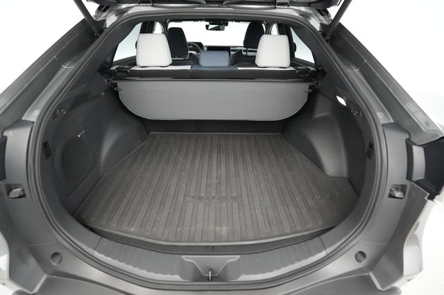 2023 Subaru Solterra — photo 6 of 22