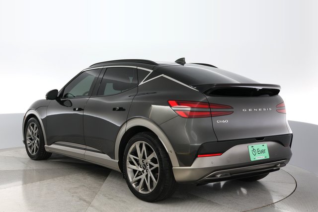2023 Genesis GV60 — photo 11 of 37