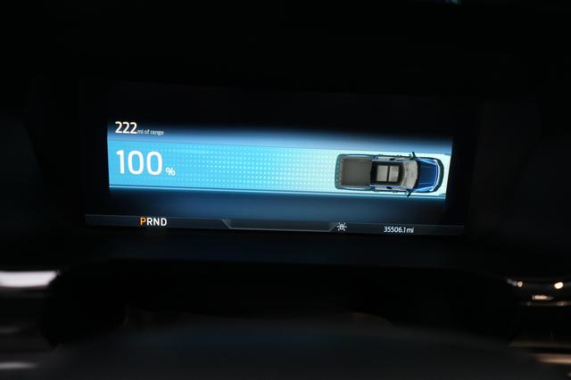 2023 Ford F-150 Lightning — photo 5 of 15