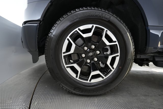 2023 Ford F-150 Lightning — photo 11 of 15