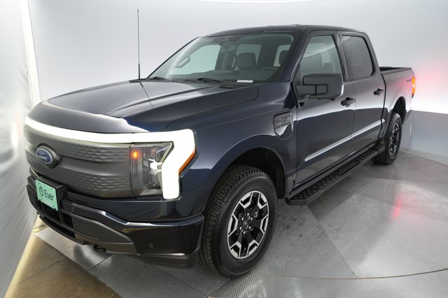 2023 Ford F-150 Lightning — VIN 1FTVW1EL8PWG02701