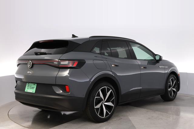 2023 Volkswagen ID.4 — photo 2 of 23