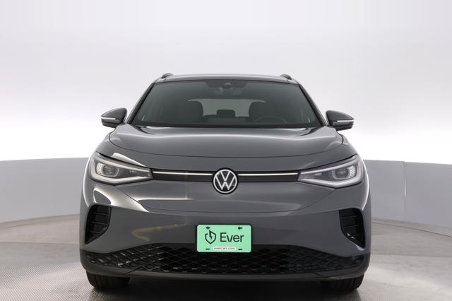 2023 Volkswagen ID.4 — photo 9 of 23