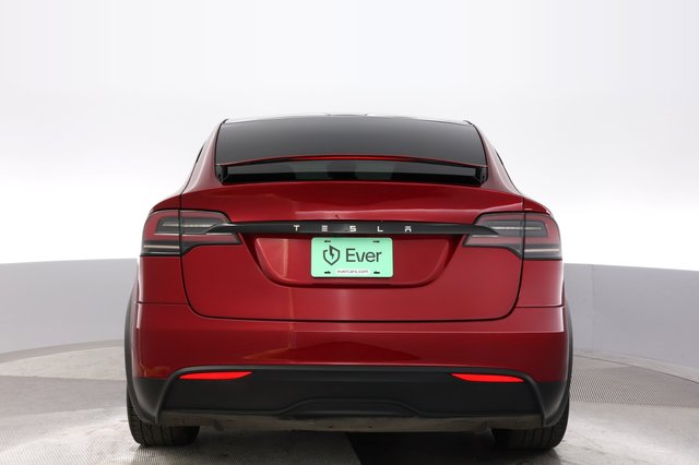 2023 Tesla Model X — photo 12 of 23