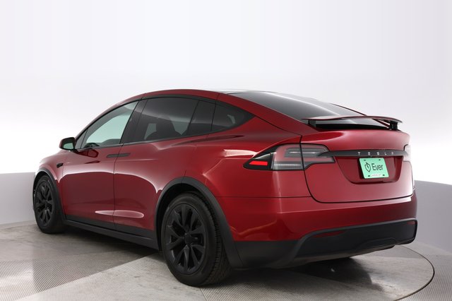 2023 Tesla Model X — photo 13 of 23