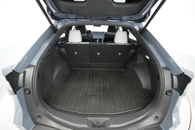 2023 Subaru Solterra — photo 6 of 18