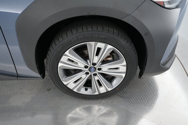 2023 Subaru Solterra — photo 7 of 18