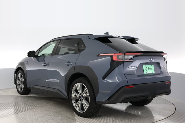 2023 Subaru Solterra — photo 11 of 18
