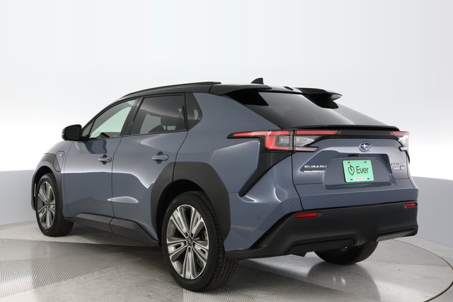 2023 Subaru Solterra — photo 11 of 22