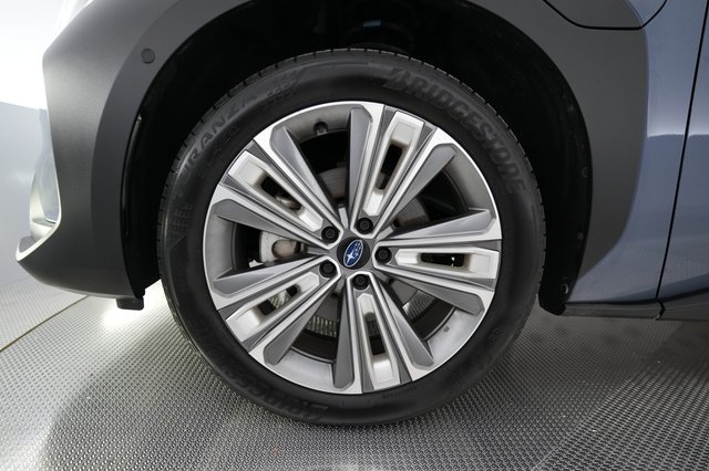 2023 Subaru Solterra — photo 13 of 22