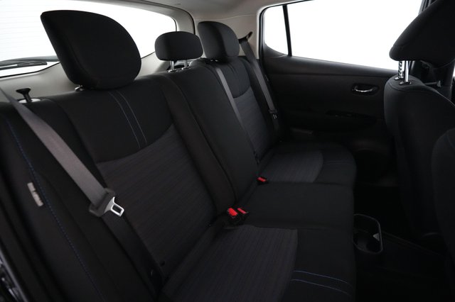 2024 Nissan LEAF — photo 4 of 20