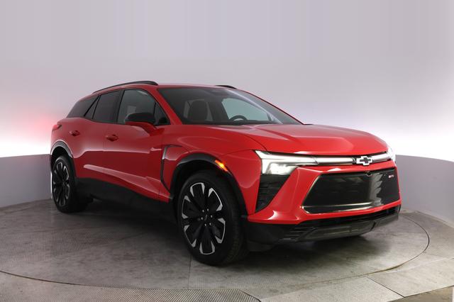 2024 Chevrolet Blazer EV — photo 10 of 21