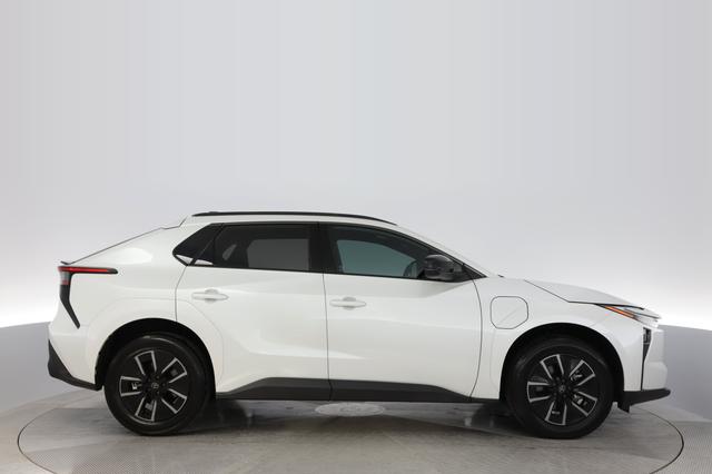 2026 Toyota bZ — photo 10 of 22